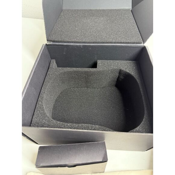 CINCOM Hand Massager Heat and Compression for Arthritis and Carpal Tunnel *Notes - Picture 8 of 11